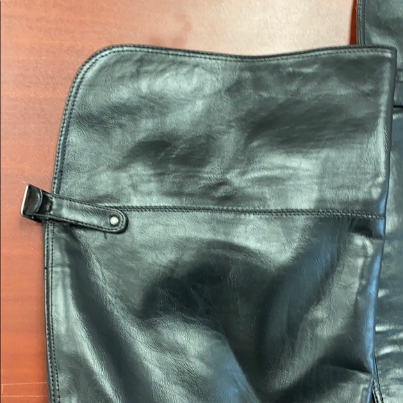 Black over the knee boots - Picture 3 of 8